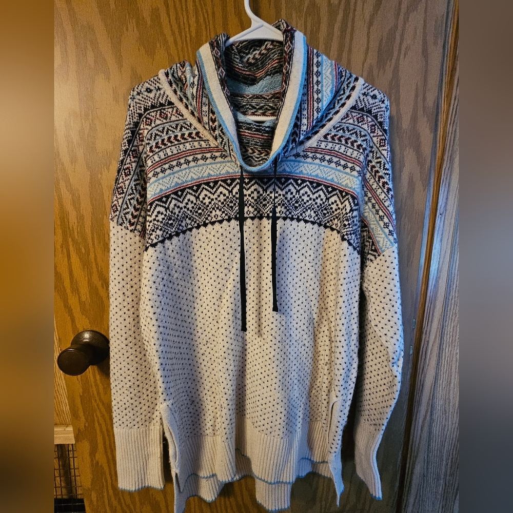 Eddie Bauer Sweater